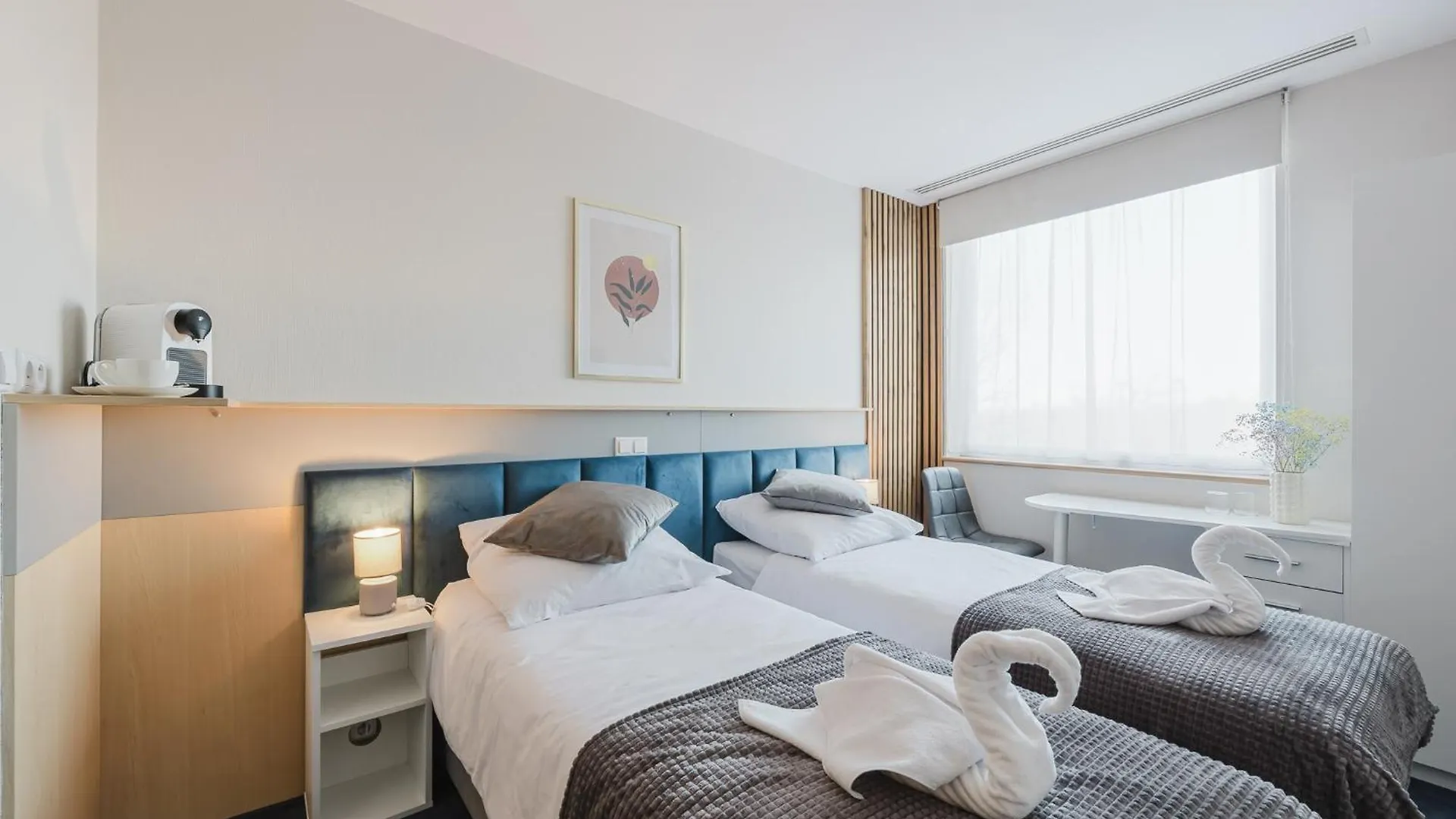 Silver Apartments - Poznan - By Kramm Apartments Польша