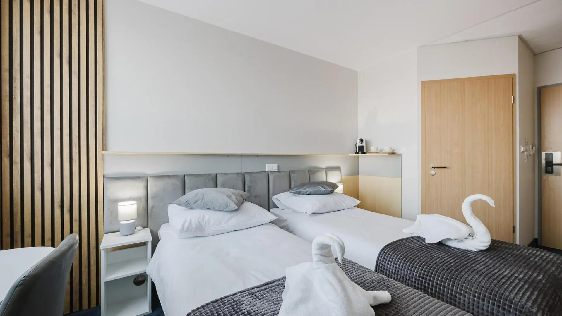 Silver Apartments - Poznan - By Kramm Apartments
